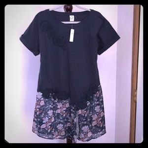 Anthropologie flowy tunic/tee. NWT